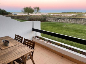 Lovely Apartment with Balcony - Beach Front Line by LovelyStay